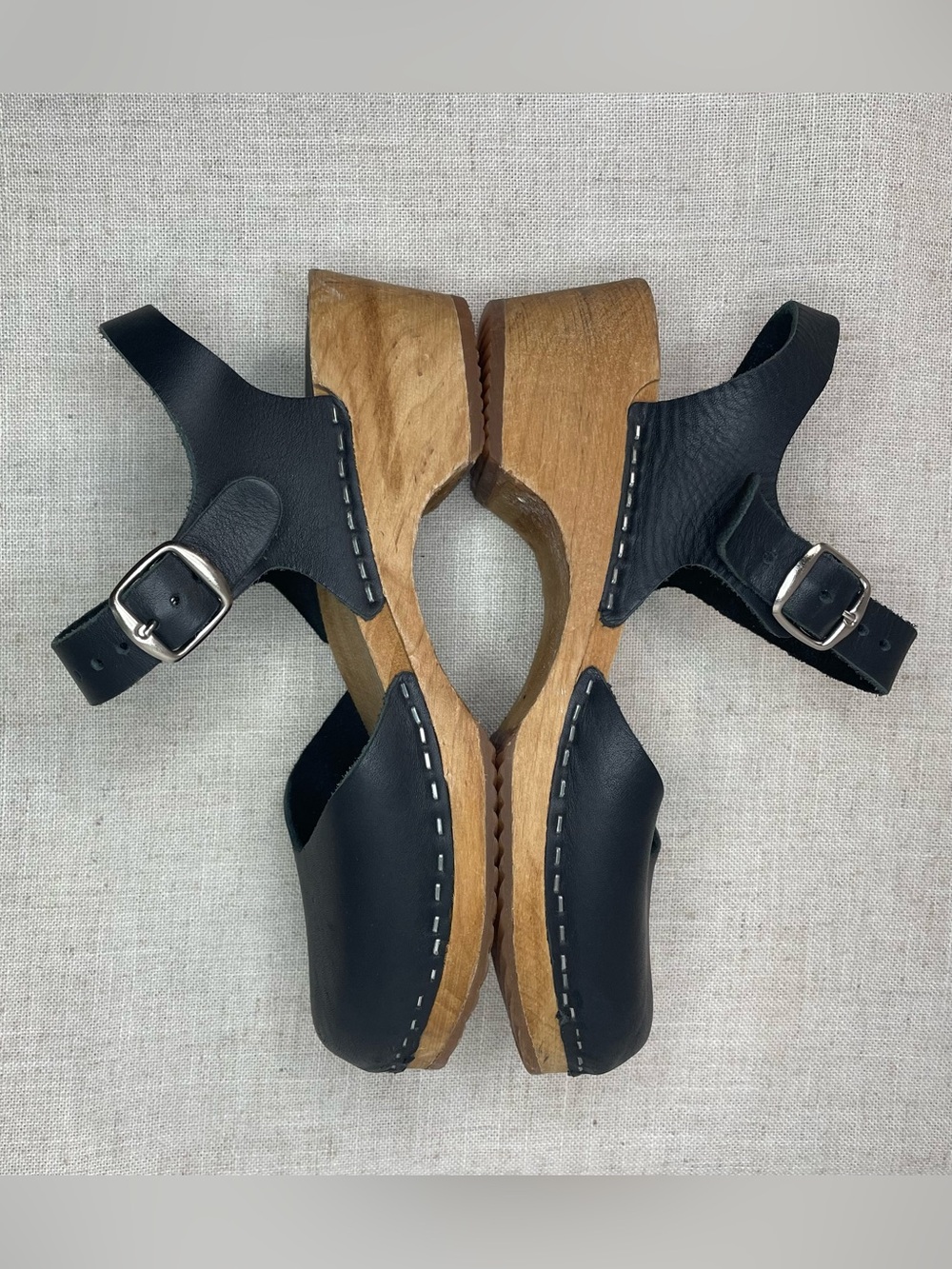MIA - Sophia Black Leather Wooden Clogs - Picture 3 of 12